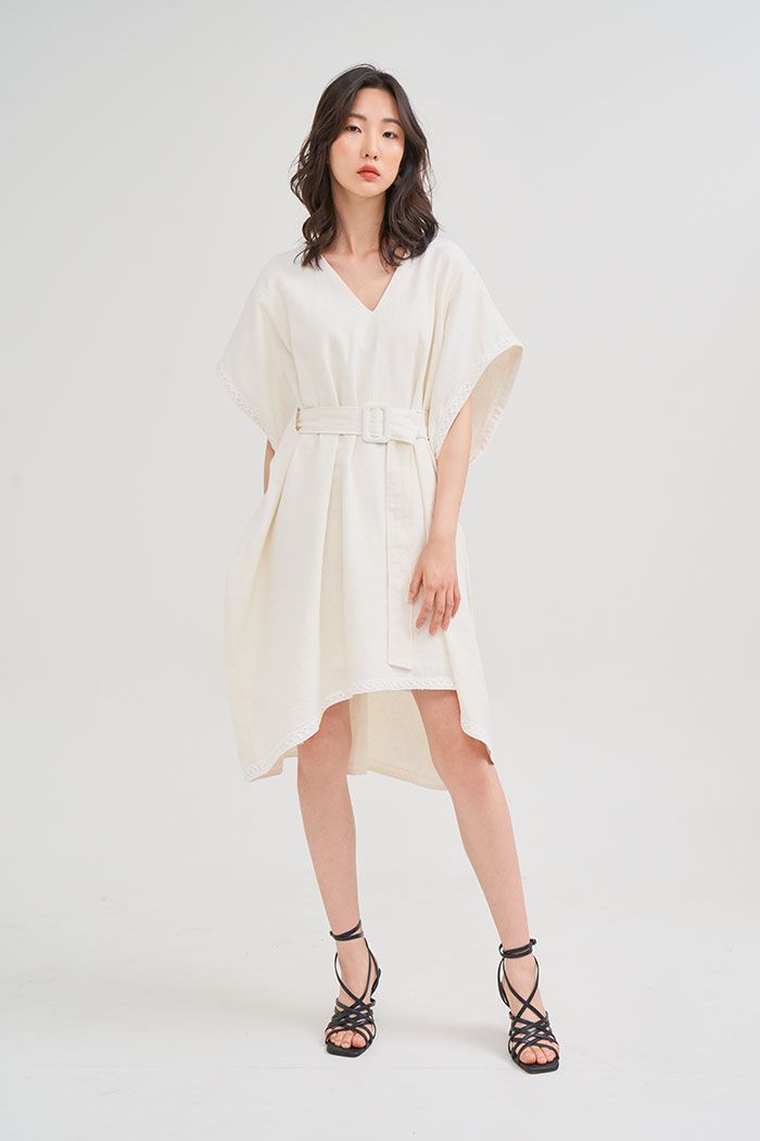 Đầm linen viền ren oversize thắt nịch