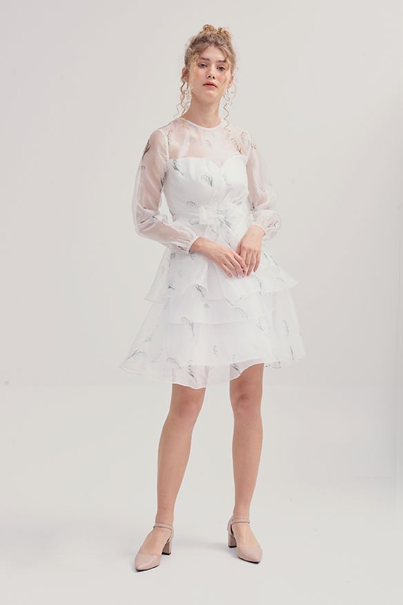 Đầm sheer in hoạ tiết spring 2019 tay lỡ