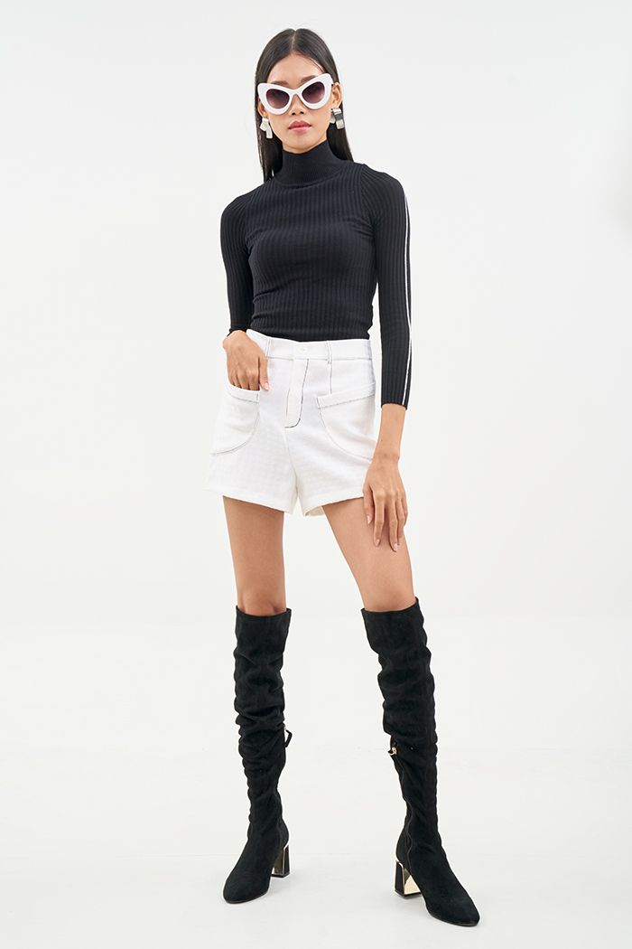 Quần short bố diễu chỉ nổi túi kiểu