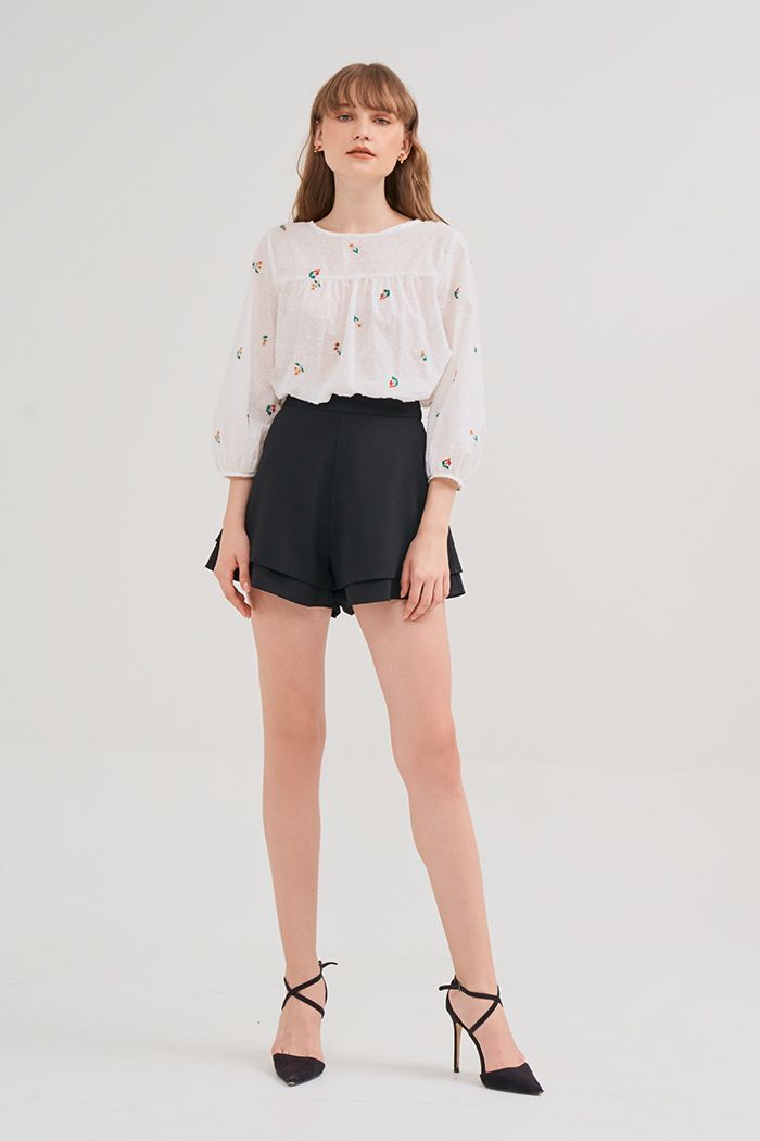 Áo cotton thêu hoa tay dài rã nhún ngực