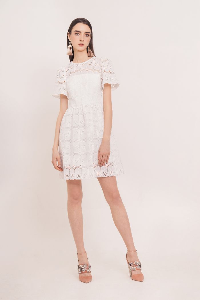 Đầm ren cotton dệt 3D có tay 3 lớp