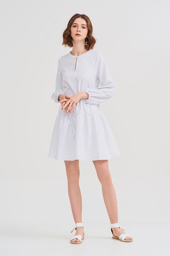 Đầm linen sọc rút eo tay lửng