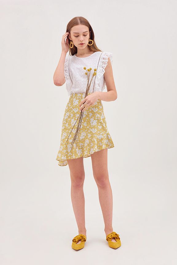 Áo sát nách phối ren bèo cotton thêu
