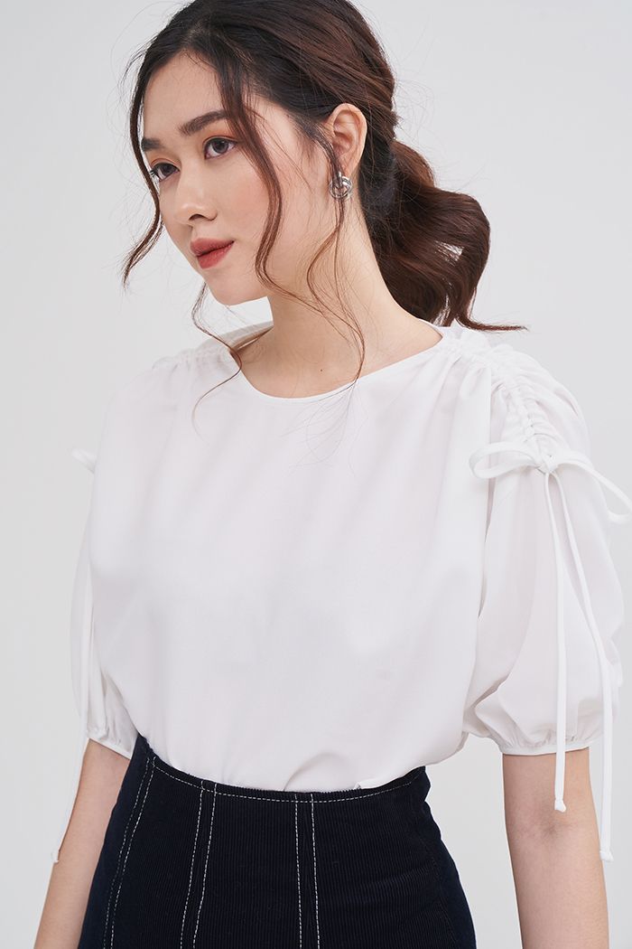 Áo cổ tròn rút dây tay lỡ