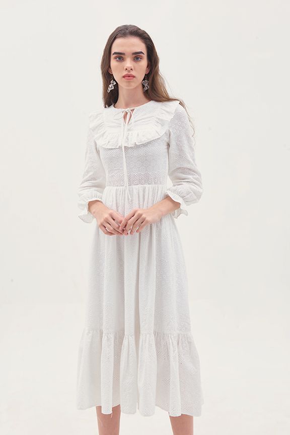 Đầm midi bèo ren cotton thêu