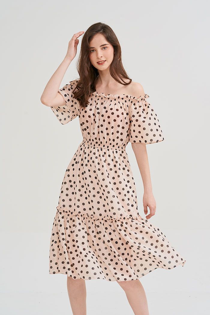 Đầm linen chấm bi midi rã tùng nhún thun
