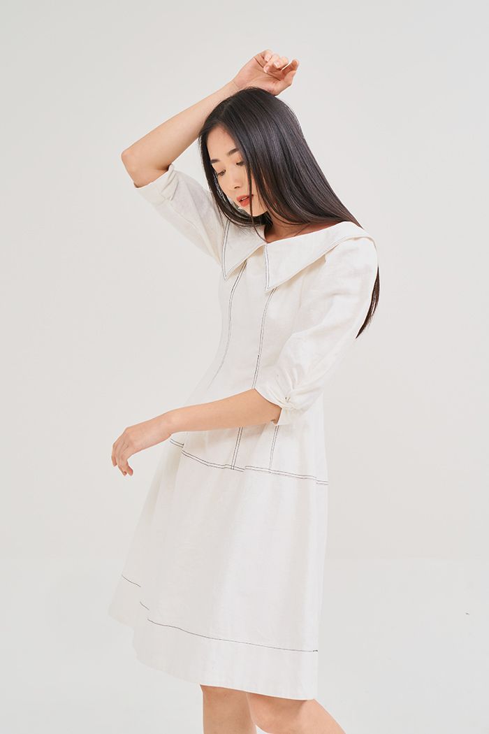Đầm linen cổ thuyền diễu chỉ nổi