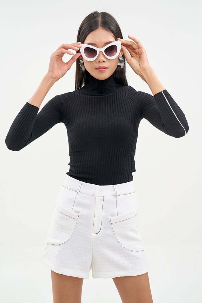 Quần short bố diễu chỉ nổi túi kiểu