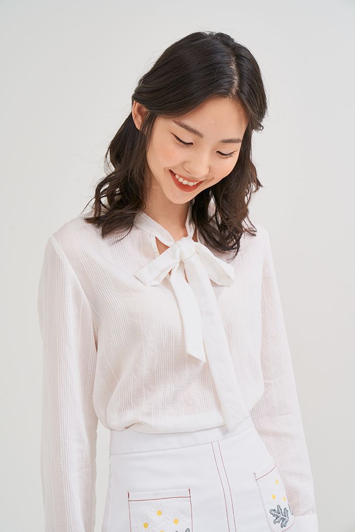 Áo sơmi sọc chìm tay dài cột nơ cổ