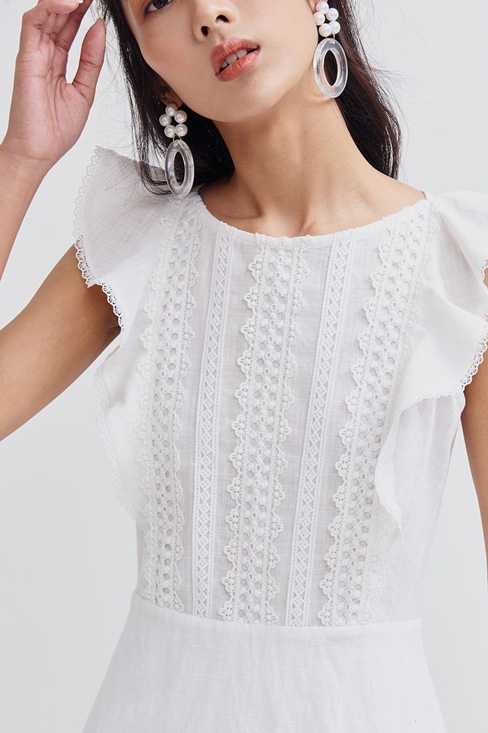 Đầm linen nhấn ren bèo lai