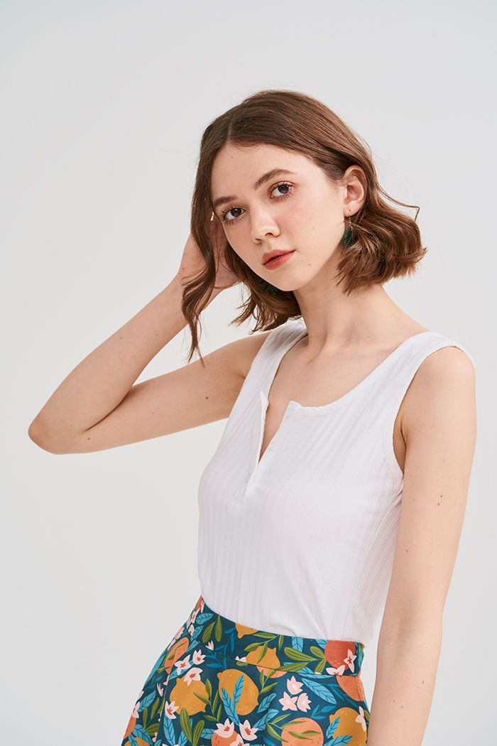 Áo thun 3 lỗ cổ tròn nẹp nút