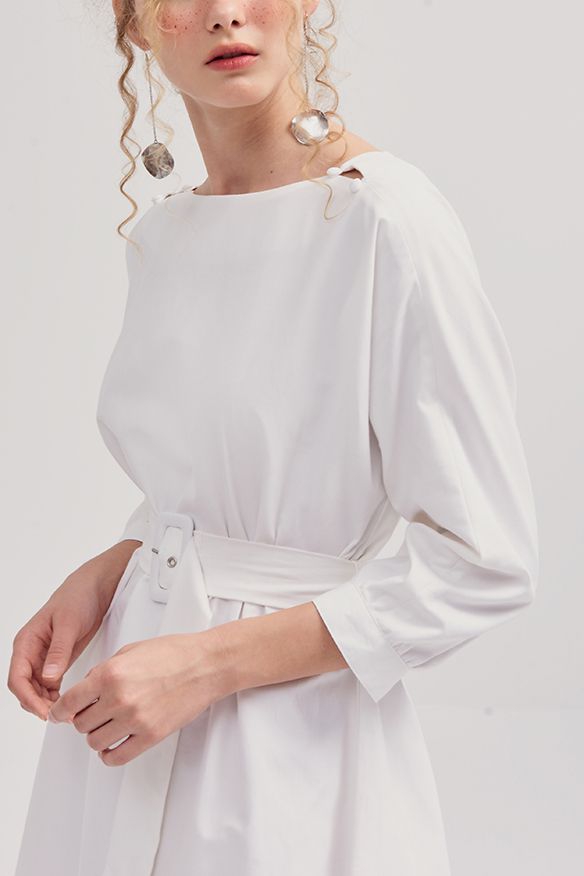 Đầm linen form suông nhấn nút