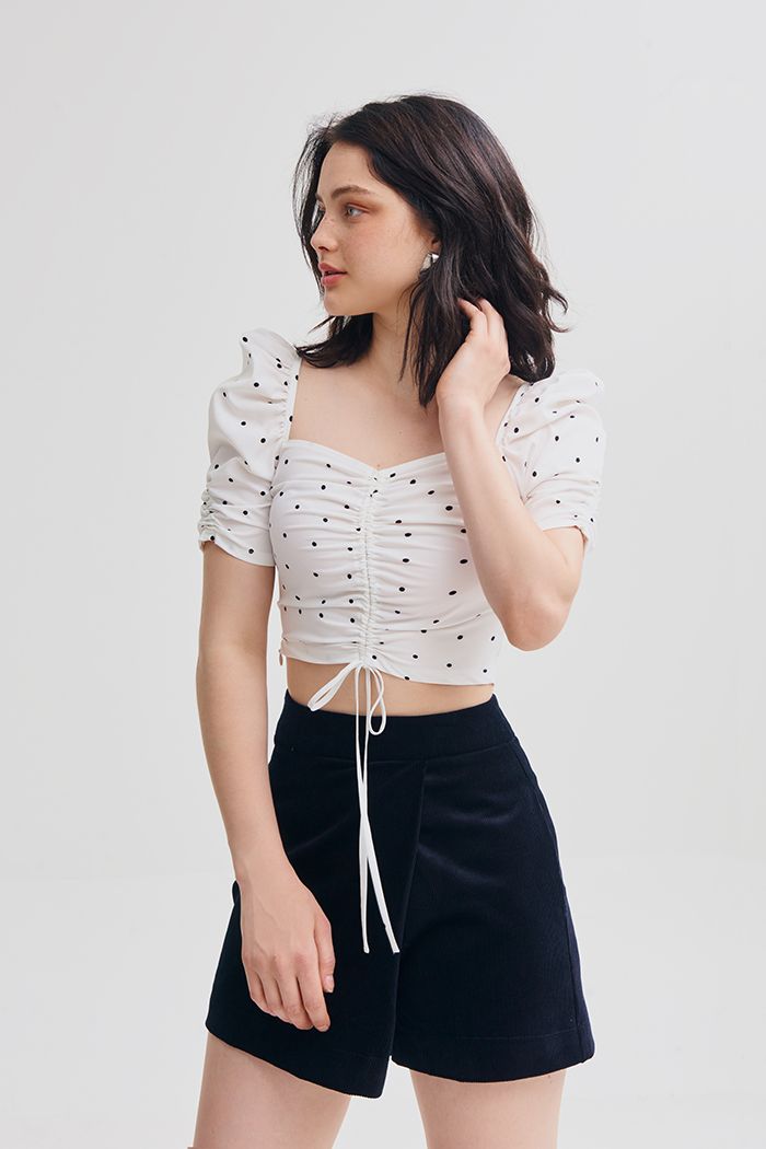 Áo crotop cổ queen rút nhún giữa ngực