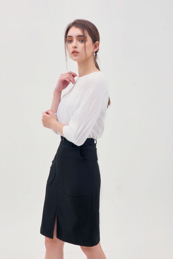 Áo cổ tròn tay dài nẹp tay basic
