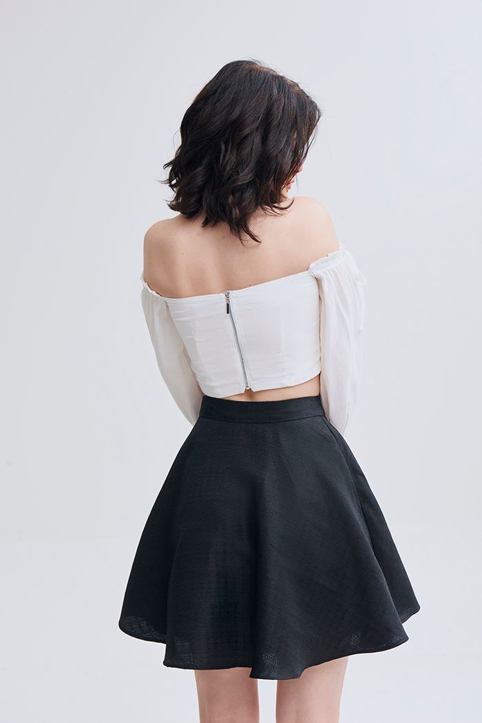 Áo croptop cúp ngực cutout tay