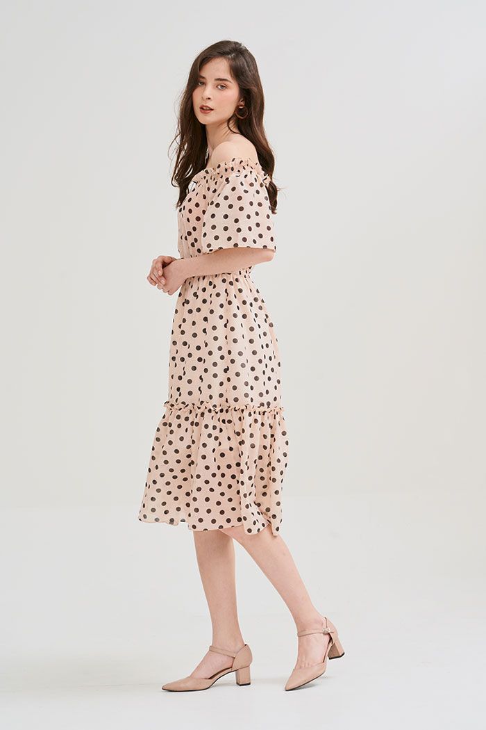 Đầm linen chấm bi midi rã tùng nhún thun