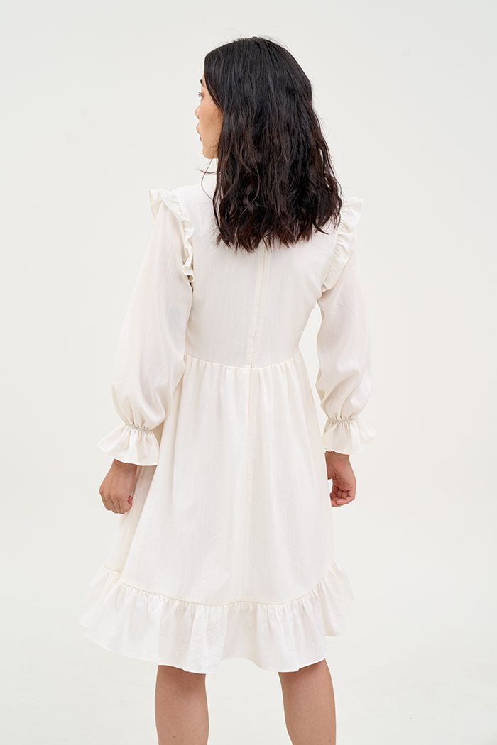 Đầm cotton tay lở nhún bèo xếp li ngực nút bọc