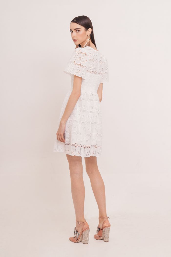 Đầm ren cotton dệt 3D có tay 3 lớp