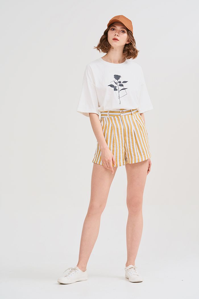 Quần short vải sọc 2 túi basis ss19