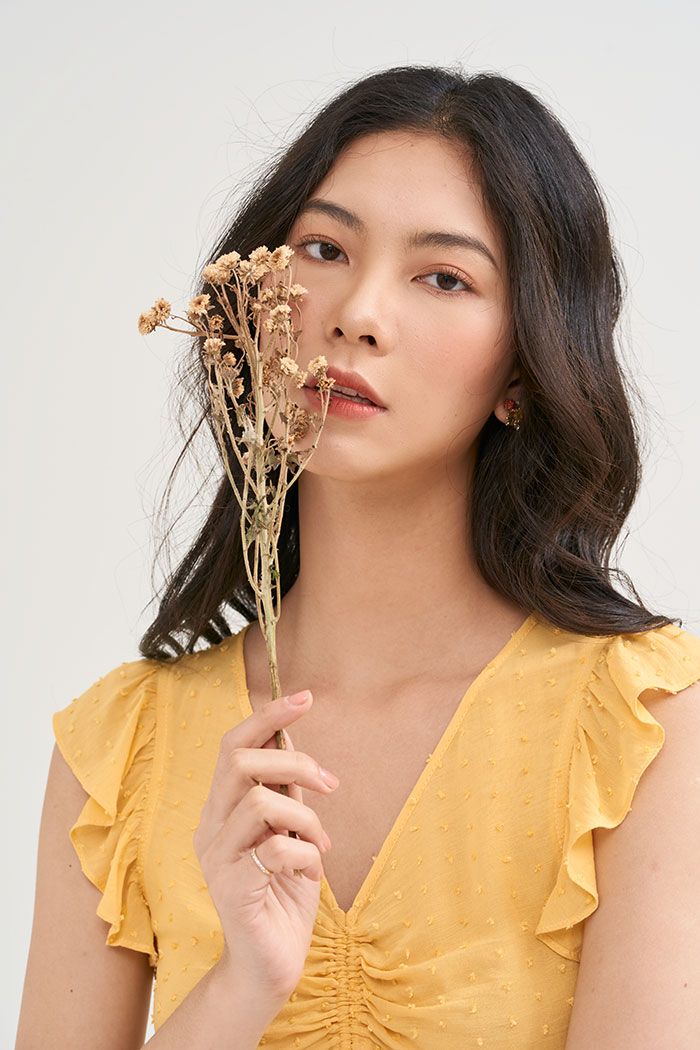 Áo croptop bèo tay rút nhún giữa