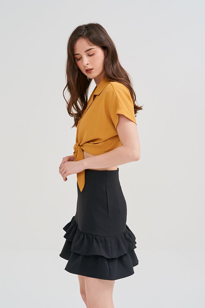 Áo croptop cổ danton cột nơ thân trước