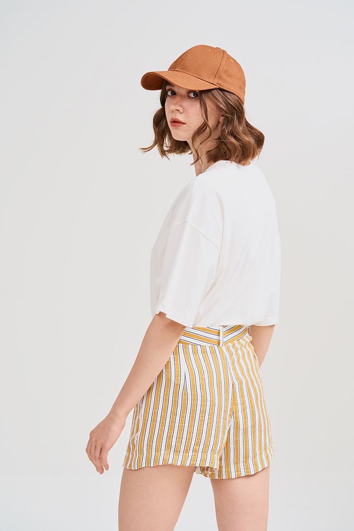 Quần short vải sọc 2 túi basis ss19