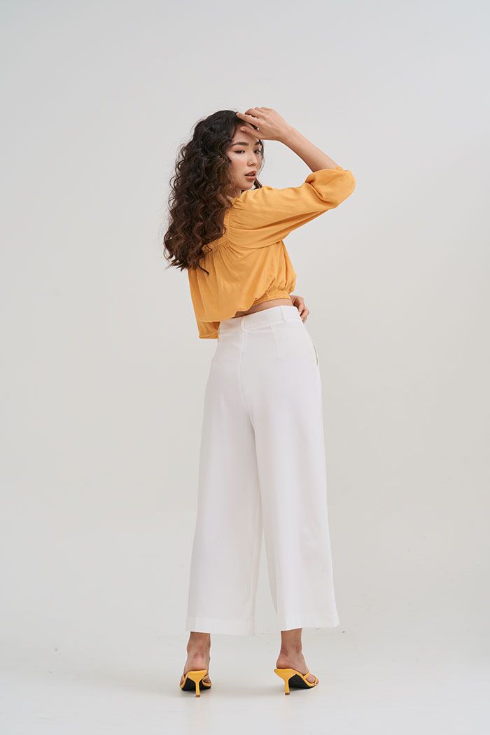 Áo croptop linen chạy moking trên dưới tay lỡ