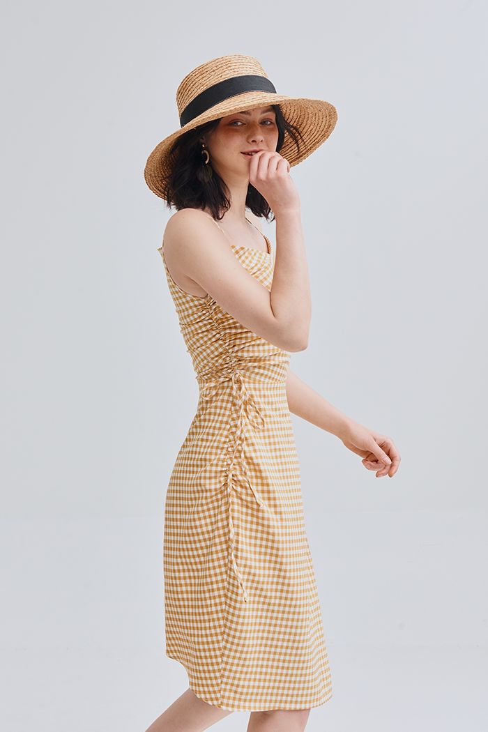 Đầm 2 dây caro rút nhún 1 bên eo