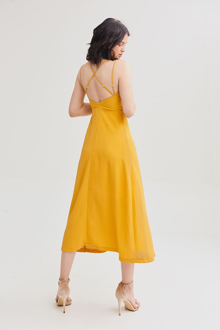 Đầm 2 dây midi xếp li chìm