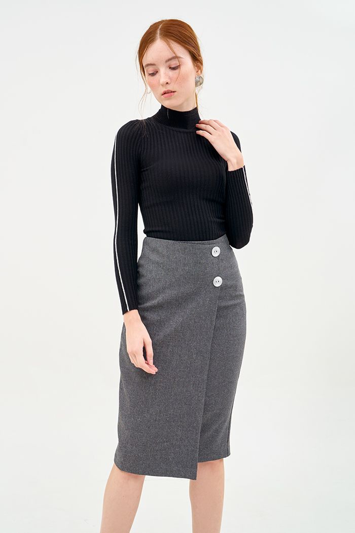 Váy midi đắp chéo nhấn 2 nút