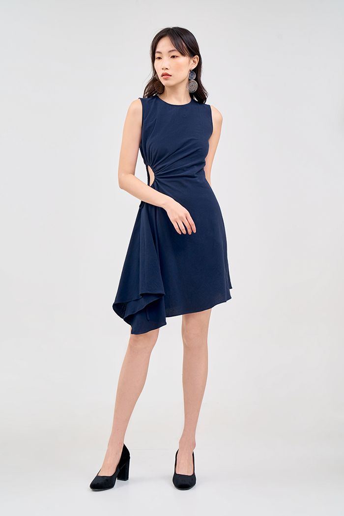 Đầm sát nát cutout rút dây hông