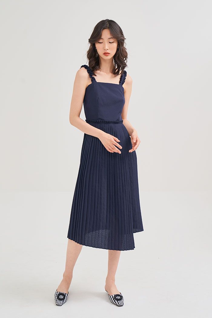 Đầm 2 dây midi dập li tùng