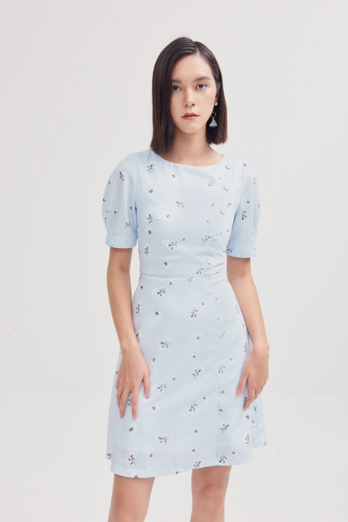 Đầm in hoạ tiết spr19 nhấn nút tay lỡ