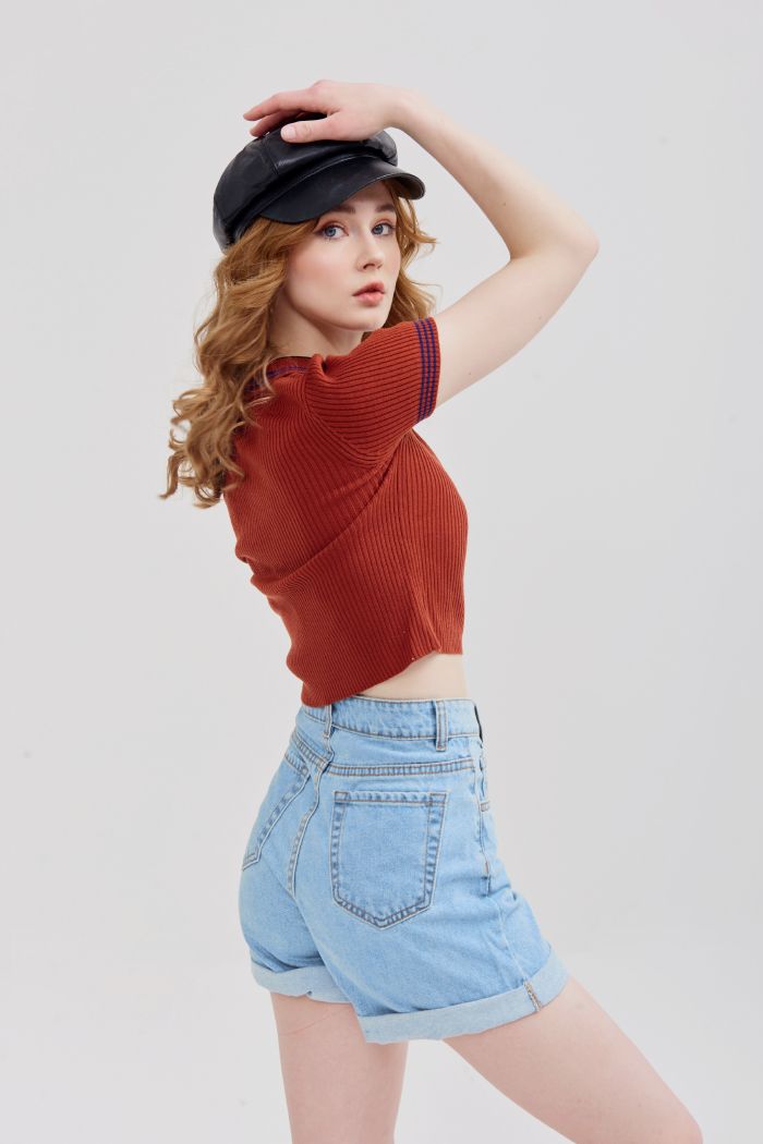 Quần short jeans lai lật