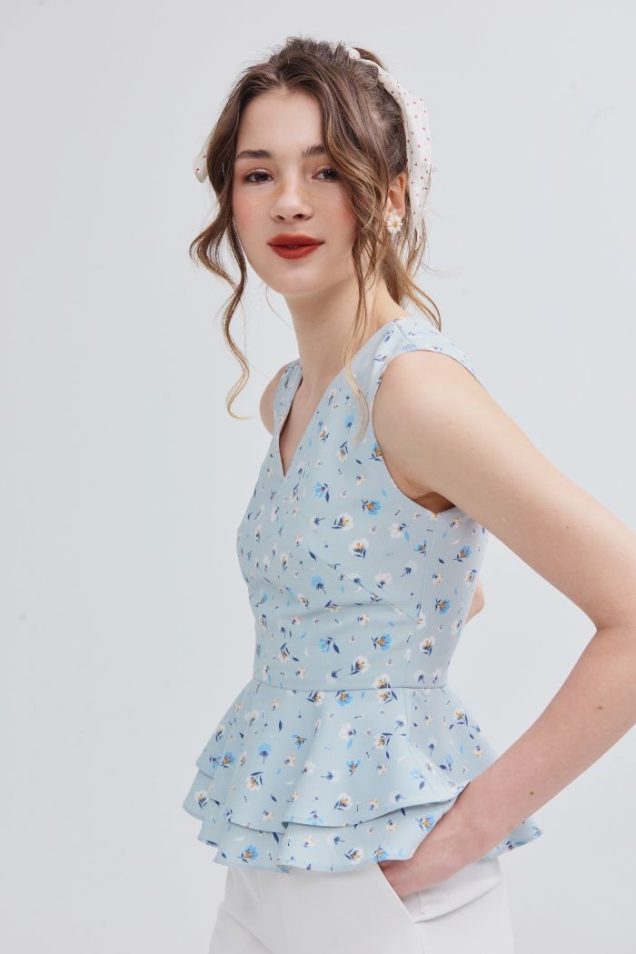 Áo peplum in hoạ tiết ss19 cổ tim bèo 2 tầng