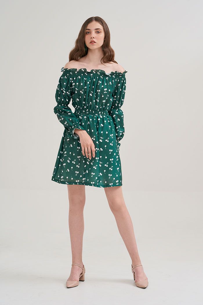 Đầm in hoạ tiết cherry bẹt vai nhún thun