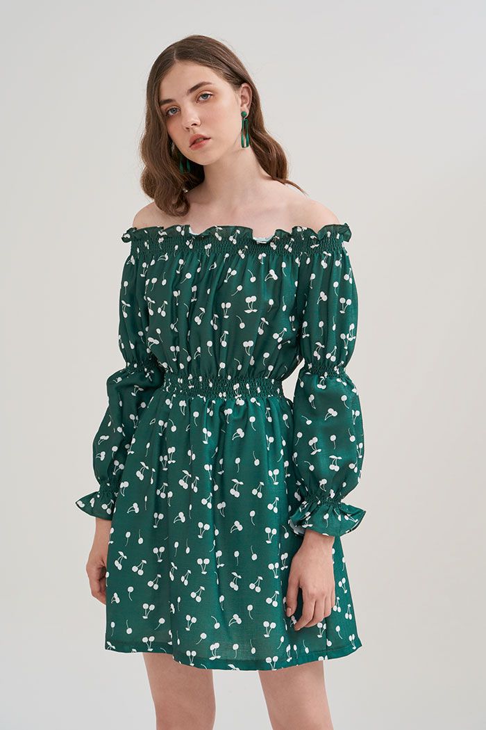 Đầm in hoạ tiết cherry bẹt vai nhún thun