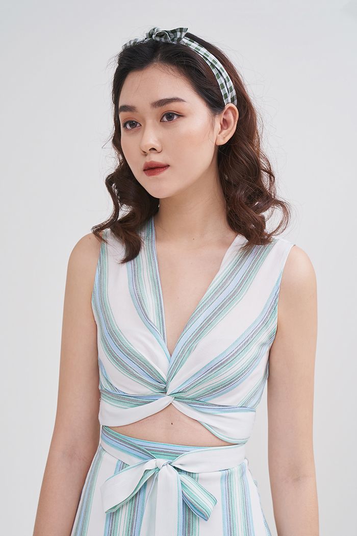 Đầm sát nách sọc cutout bụng
