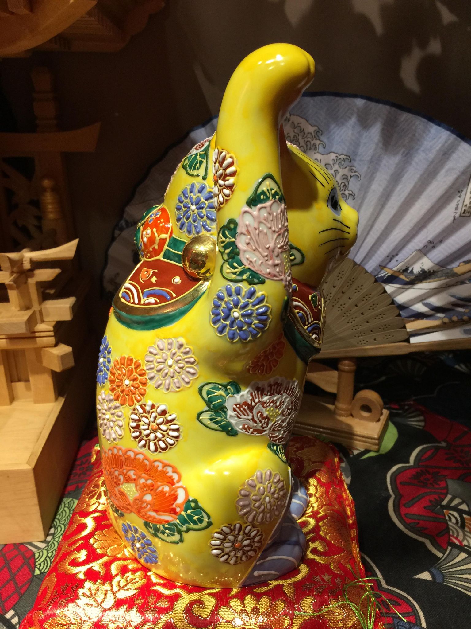 Kutani vàng size 25,5cm