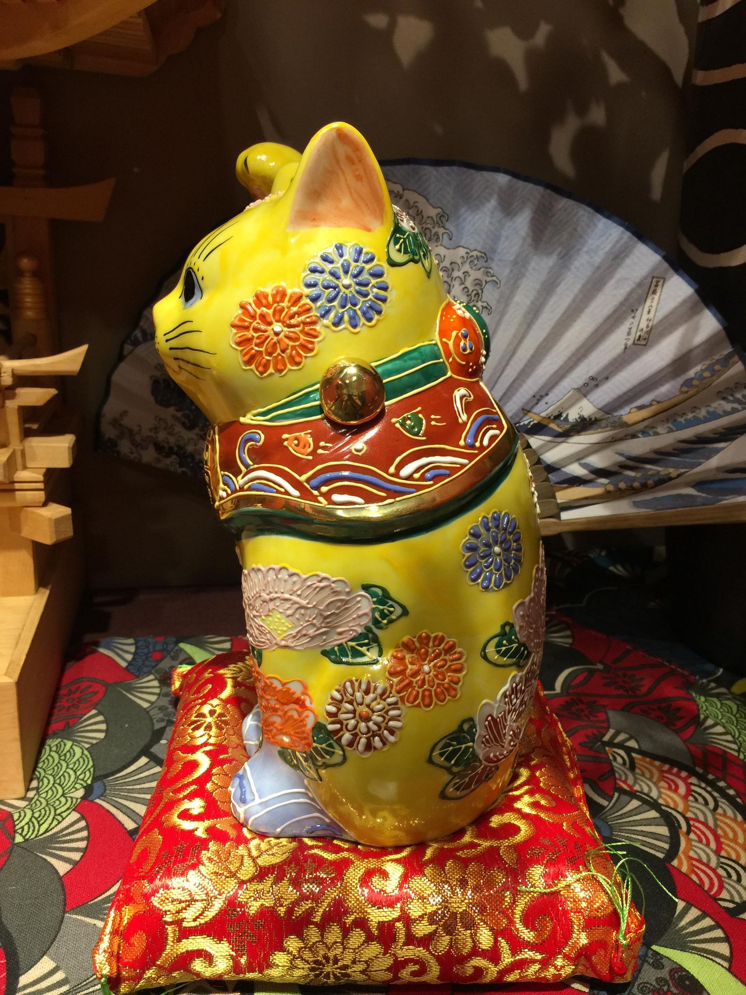 Kutani vàng size 25,5cm