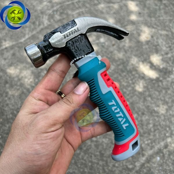Búa nhổ đinh Mini Total THCH61008D kích thước 8oz/220gram