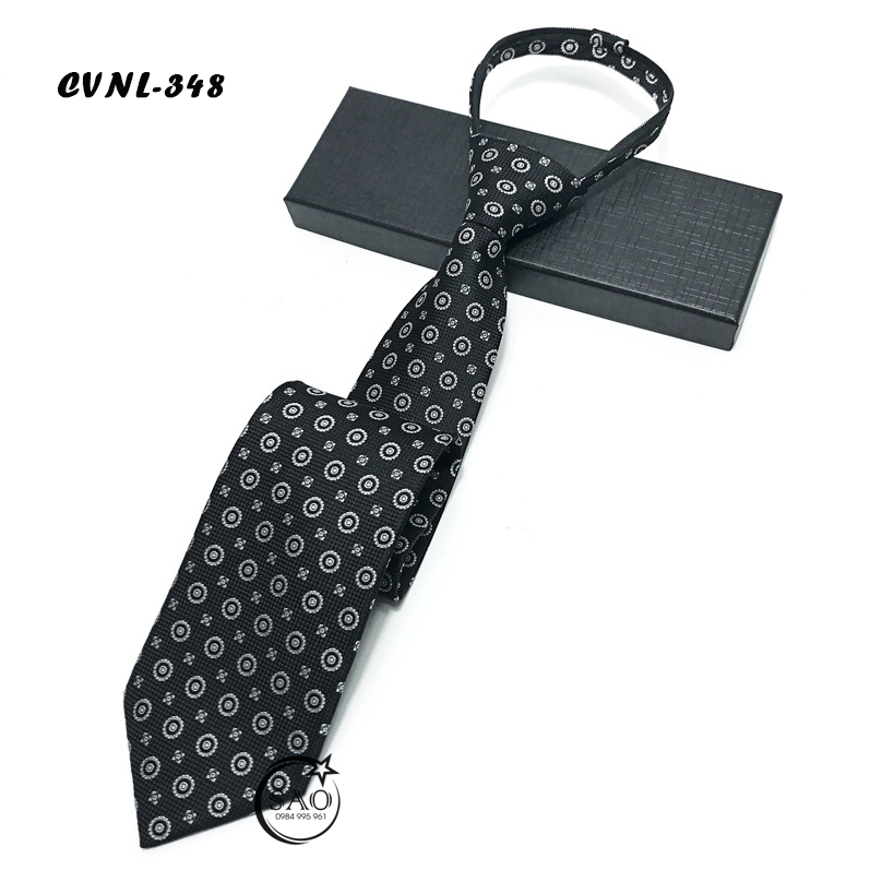 Caravat Cà Vạt Nam SAO 8cm Phong Cách Cổ Điển Thắt Sẵn Tiện Lợi (CVNL348)