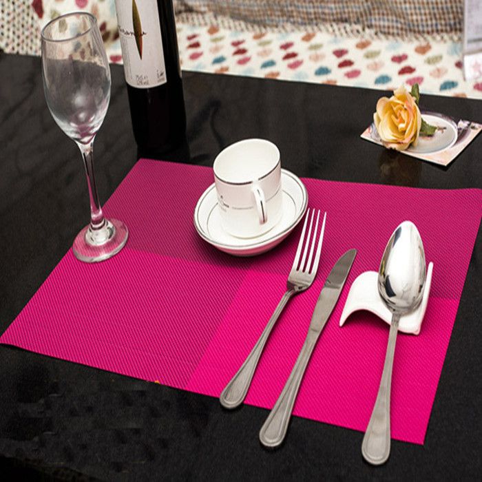 Tấm Lót Nhựa PVC Lót Bàn Ăn Caro Sọc Màu
