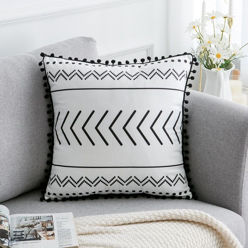 Vỏ Gối Tựa Lưng Sofa Nhung Hình Học Đen Đính Tua Rua