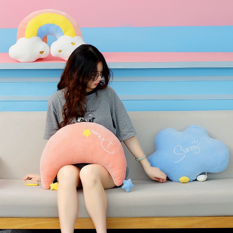 Gối Gấu Bông Tựa Lưng Mây Cầu Vồng