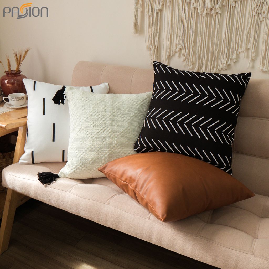 Gối Tựa Lưng Sofa Amazonian Cotton Phối Da Trắng Nâu