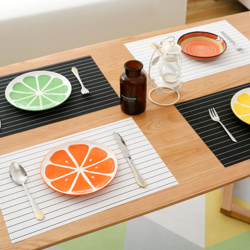 Tấm Trải Bàn PVC Đan Sọc Caro Trang Trí Bàn Ăn Nhà Hàng