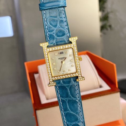 Đồng hồ nữ Hermes* SIÊU CẤP dây vân cá sấu mặt chữ H case 26mm viền kim đẹp sang