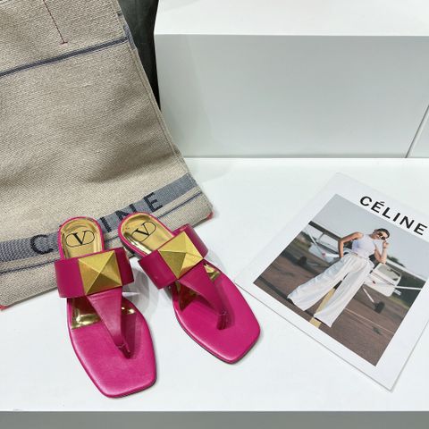 Sandal nữ VALENTINO* sỏ ngón quai da bò nẹp đinh vàng đẹp sang SIÊU CẤP