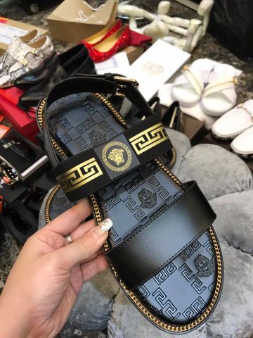 sandal versace nam hàng đẹp